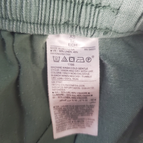 Linen blend shorts - Picture 5 of 7